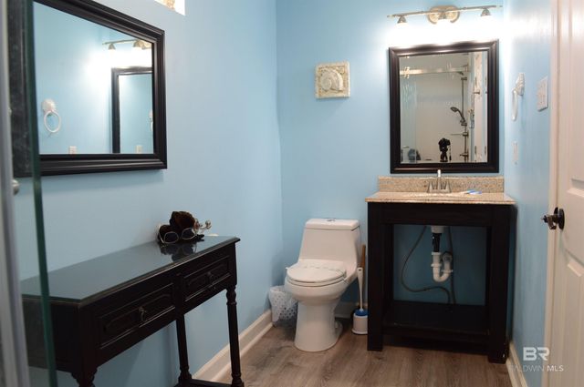 500 Privateer Court, Gulf Shores, AL 36542