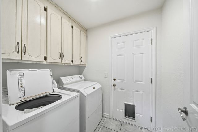 4331 S Detroit Avenue, Tulsa, OK 74105