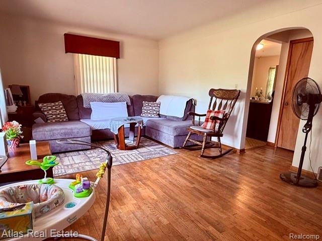 2060 Christner Street, Burton, MI 48519