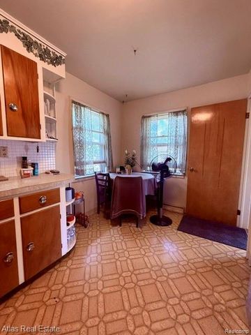 2060 Christner Street, Burton, MI 48519