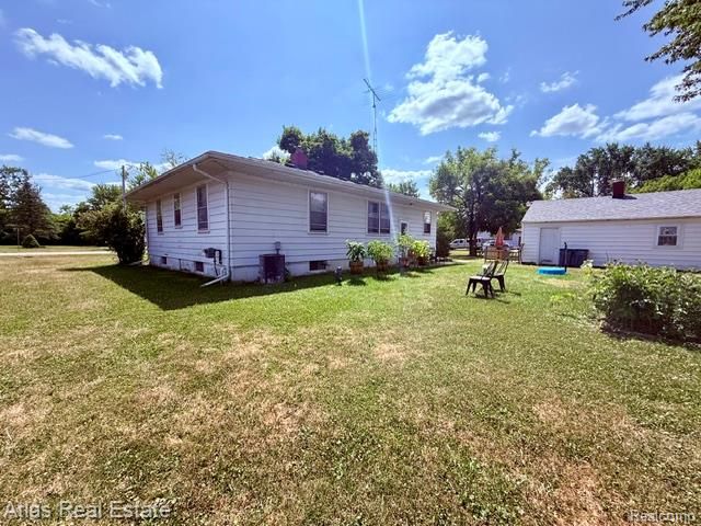 2060 Christner Street, Burton, MI 48519
