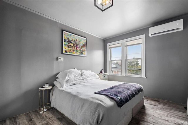 2760 Hering Avenue, Bronx, NY 10469