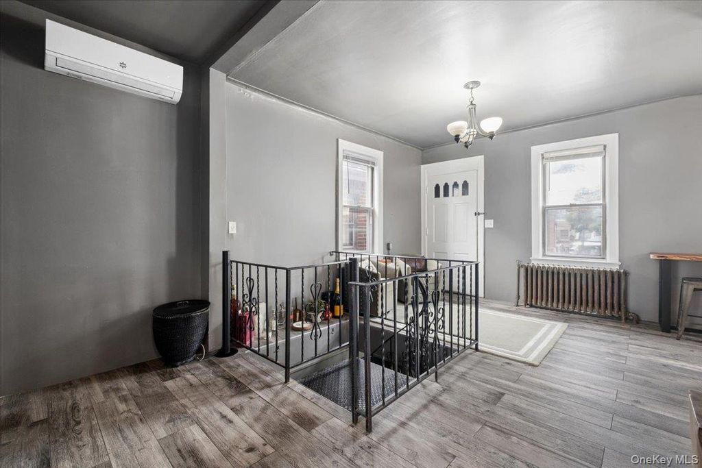 2760 Hering Avenue, Bronx, NY 10469 — photo 5