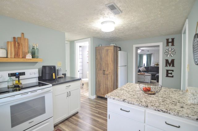 12091 Riggs Road, Independence, KY 41051