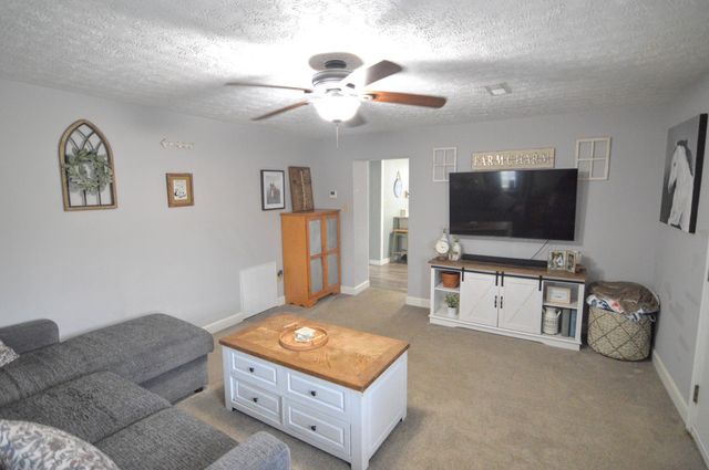 12091 Riggs Road, Independence, KY 41051