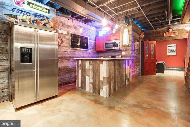 11501 SKIPWITH LN, Potomac, MD 20854