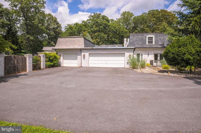 11501 SKIPWITH LN, Potomac, MD 20854