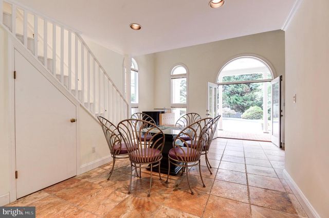 11501 SKIPWITH LN, Potomac, MD 20854