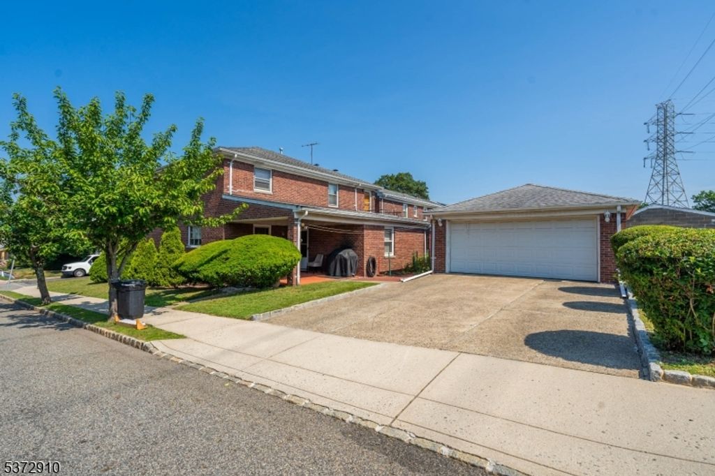 2 Federal St, Belleville Twp., NJ 07109