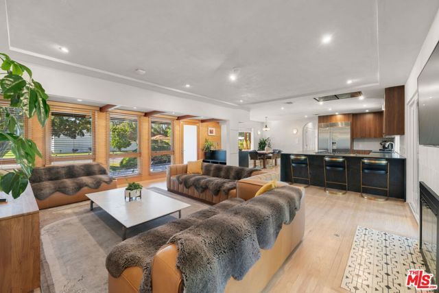 6202 N Willard Avenue, San Gabriel, CA 91775