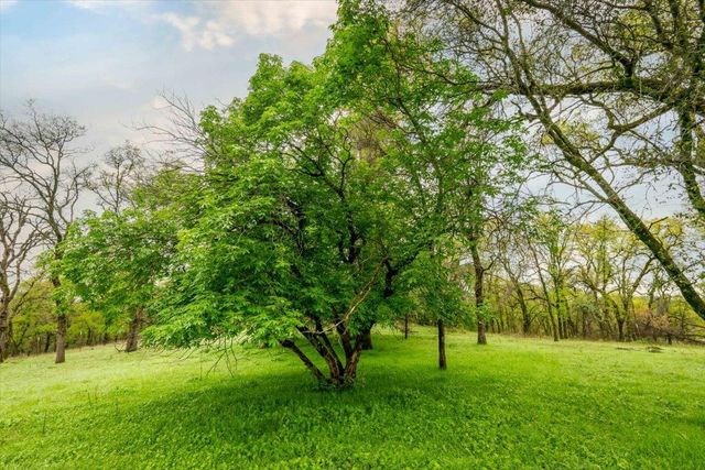 11365 Shadow Ln, Browns Valley, CA 95918