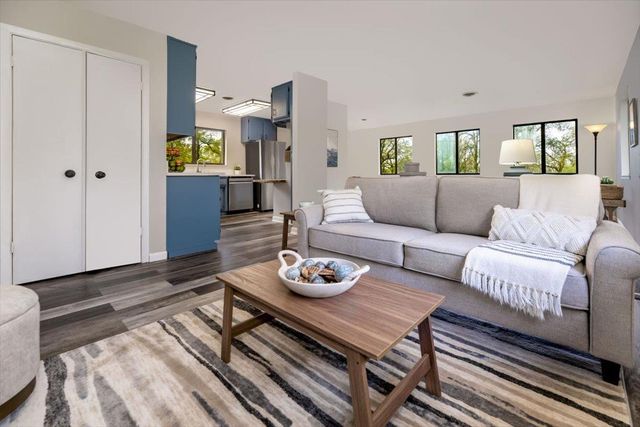 11365 Shadow Ln, Browns Valley, CA 95918