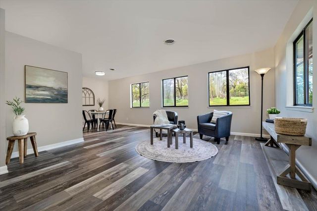 11365 Shadow Ln, Browns Valley, CA 95918