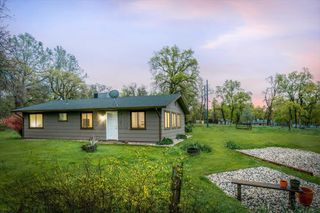 11365 Shadow Ln, Browns Valley, CA 95918