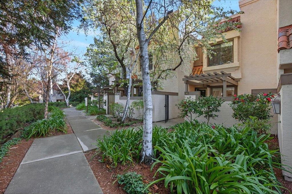 582 Pimlico Court, Walnut Creek, CA 94597