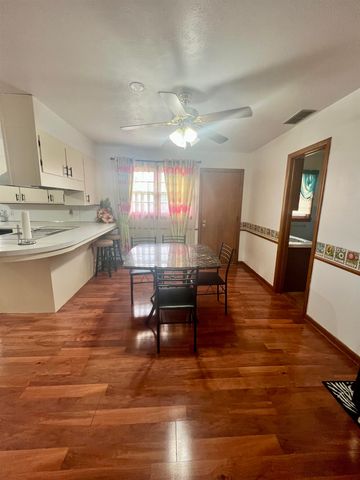 1405 N Roosevelt Ave, Liberal, KS 67901