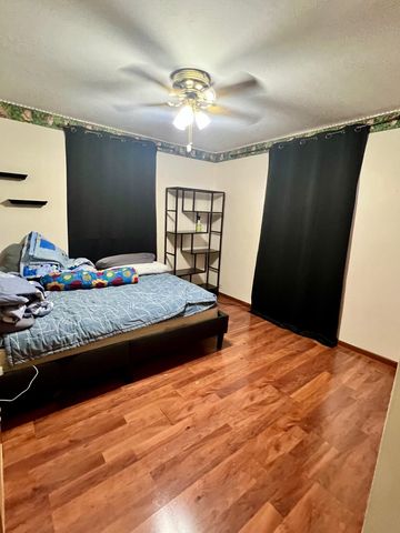 1405 N Roosevelt Ave, Liberal, KS 67901