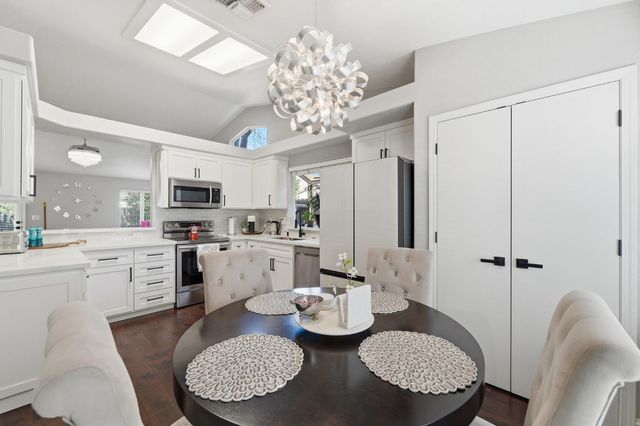 3409 Friar Tuck Way, Modesto, CA 95355