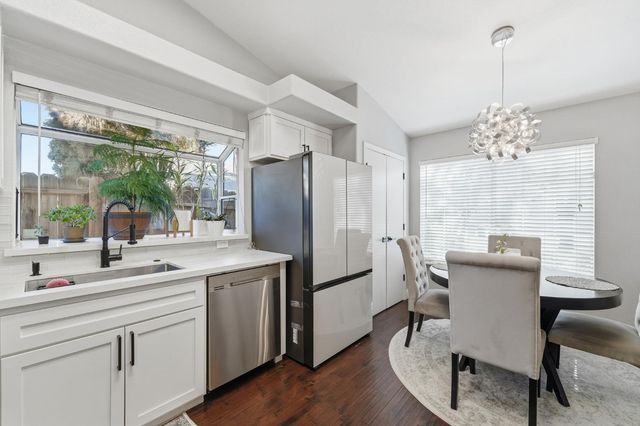 3409 Friar Tuck Way, Modesto, CA 95355