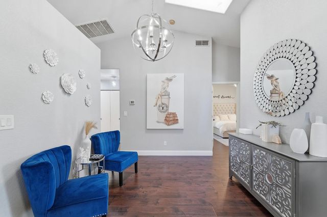 3409 Friar Tuck Way, Modesto, CA 95355