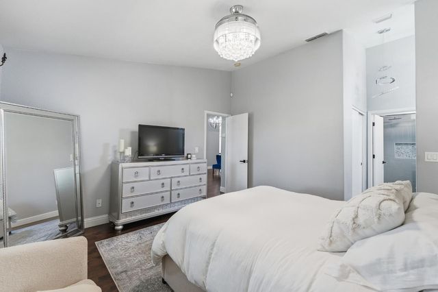 3409 Friar Tuck Way, Modesto, CA 95355