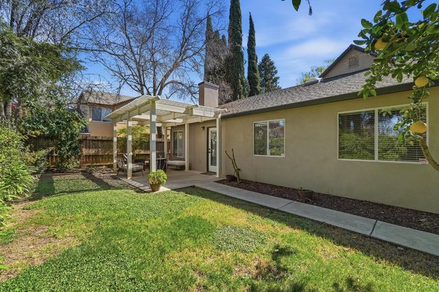 3409 Friar Tuck Way, Modesto, CA 95355