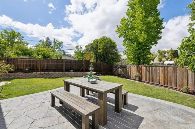 103 Belwood, Los Gatos, CA 95032