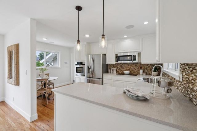 103 Belwood, Los Gatos, CA 95032