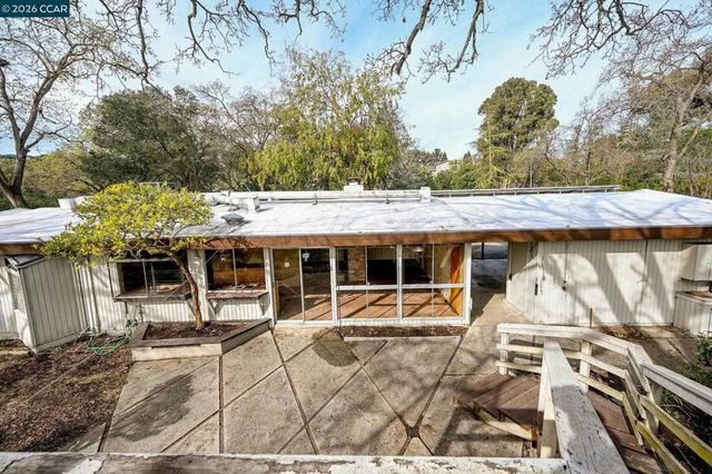 817 817 Slater Ave, Pleasant Hill, CA 94523