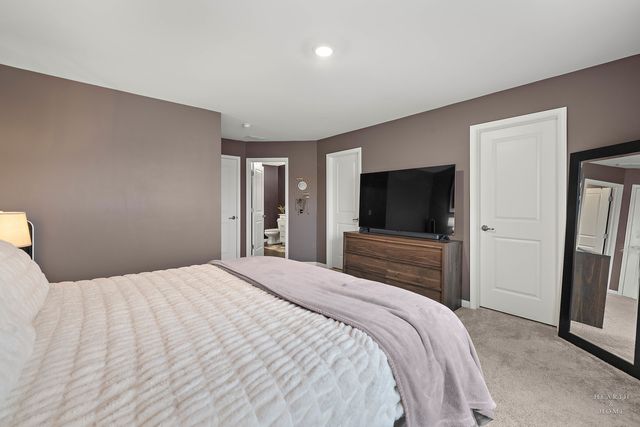 8520 Stillwater Road, Wonder Lake, IL 60097