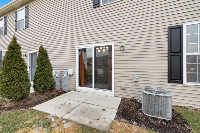 8520 Stillwater Road, Wonder Lake, IL 60097