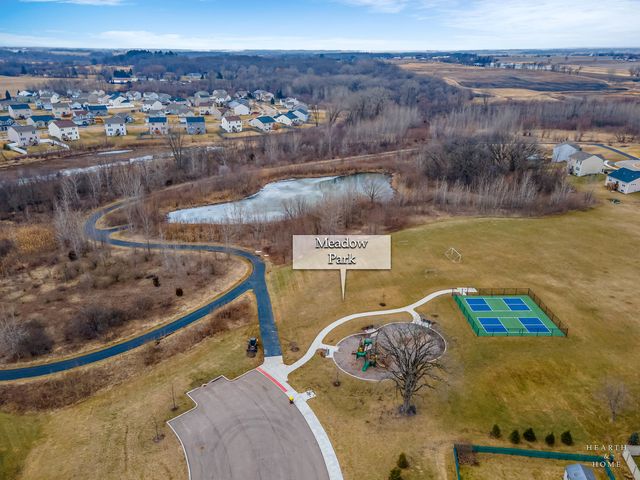 8520 Stillwater Road, Wonder Lake, IL 60097