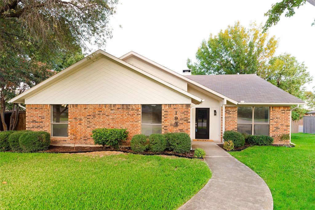 193 Simmons Drive, Coppell, TX 75019 — photo 2