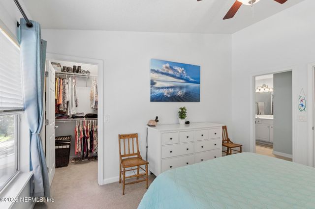 6975 ROUNDLEAF Drive, Jacksonville, FL 32258