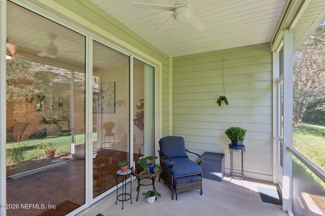 6975 ROUNDLEAF Drive, Jacksonville, FL 32258