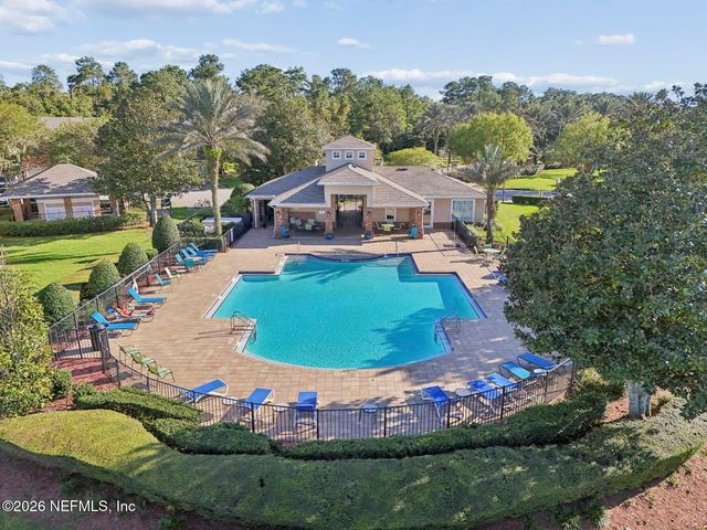 6975 ROUNDLEAF Drive, Jacksonville, FL 32258