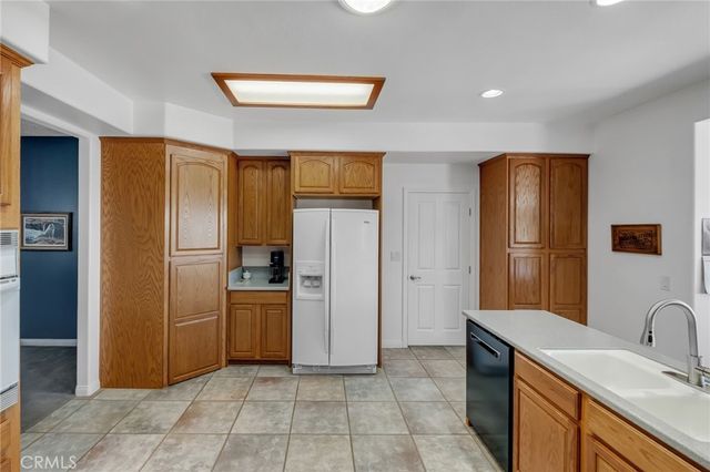 8727 Wintergreen, Pinon Hills, CA 92372