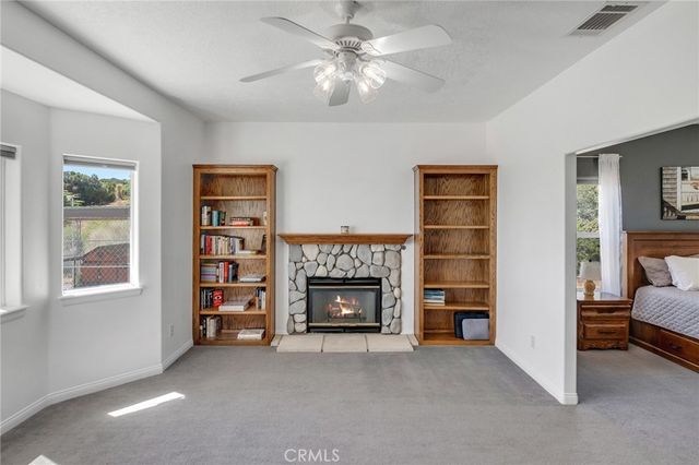 8727 Wintergreen, Pinon Hills, CA 92372
