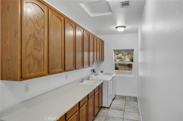 8727 Wintergreen, Pinon Hills, CA 92372