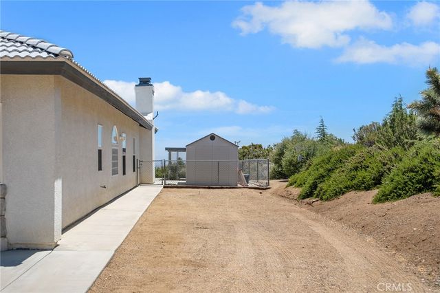 8727 Wintergreen, Pinon Hills, CA 92372