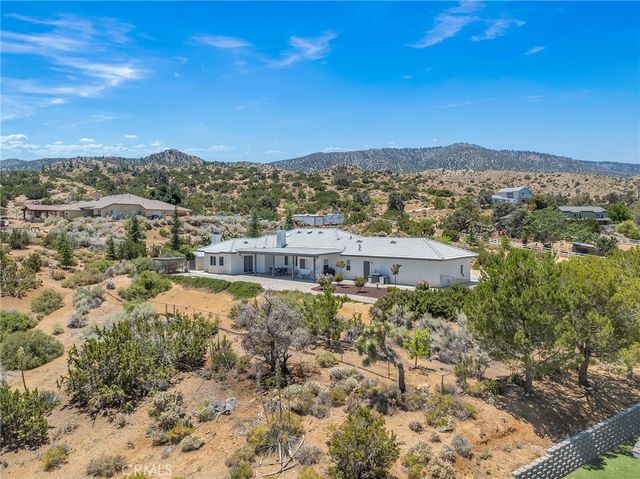 8727 Wintergreen, Pinon Hills, CA 92372