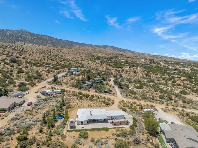 8727 Wintergreen, Pinon Hills, CA 92372