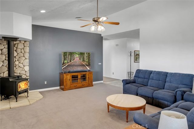 8727 Wintergreen, Pinon Hills, CA 92372