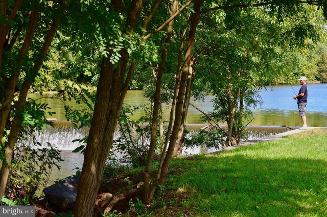 101 UNAMI WAY, Sellersville, PA 18960