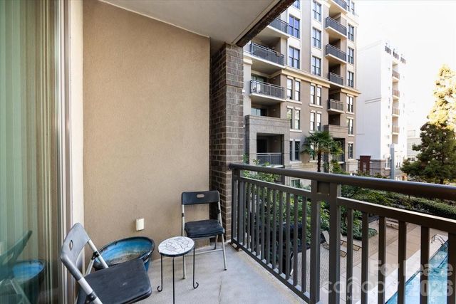 718 Trade Street 204, Charlotte, NC 28202