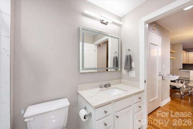 718 Trade Street 204, Charlotte, NC 28202