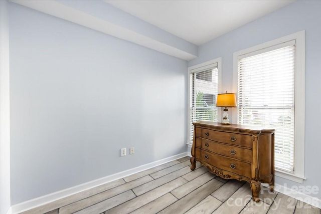 718 Trade Street 204, Charlotte, NC 28202