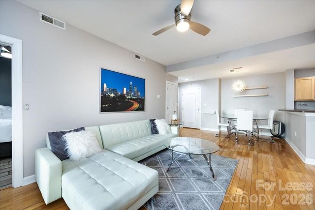 718 Trade Street 204, Charlotte, NC 28202