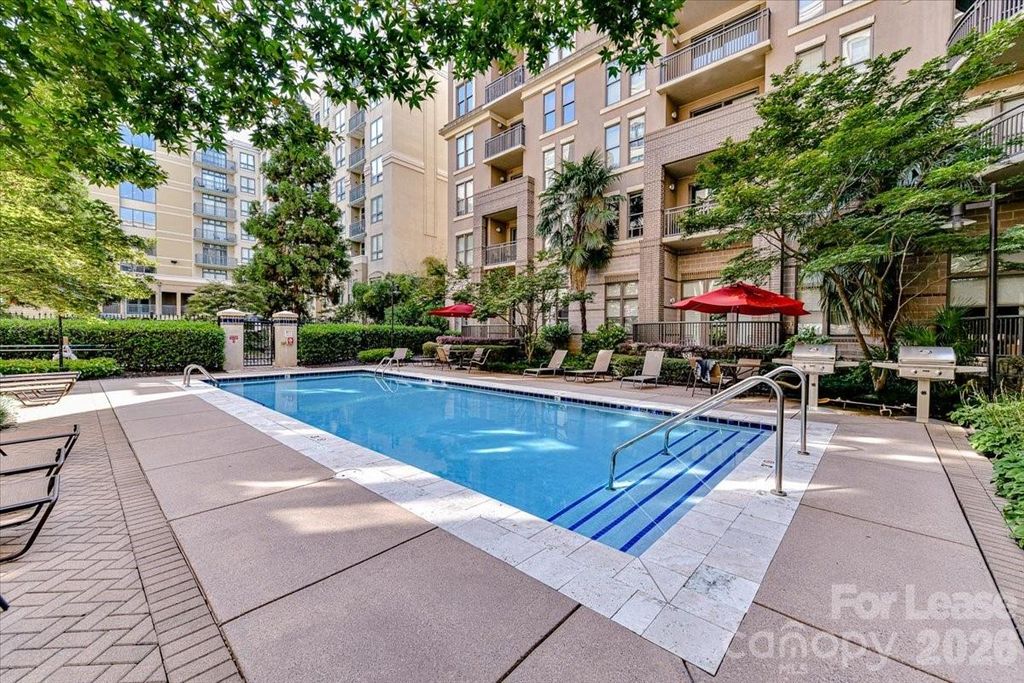 718 Trade Street 204, Charlotte, NC 28202