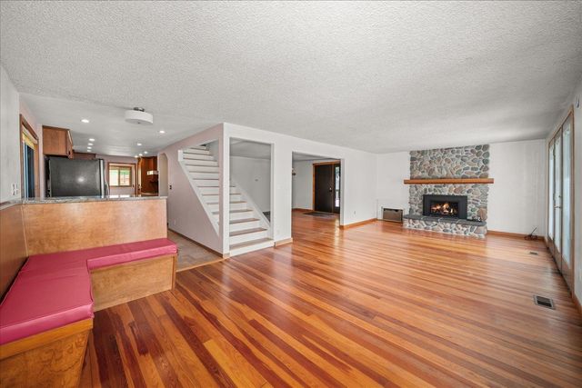 502 S Neyland Ave, Liberty Lake, WA 99019